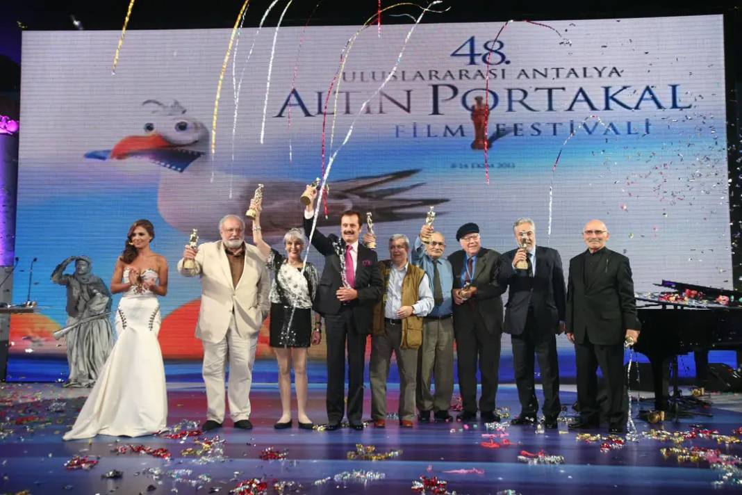 Oyuncu Dostlarından Engin Çağlar’a Duygusal Veda 11